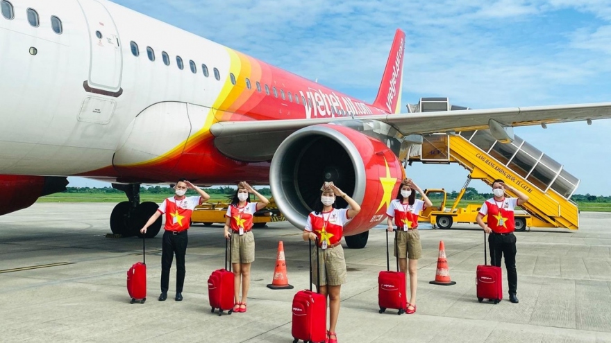 Vietjet khôi phục 48 đường bay nội địa đón khách trên những chuyến bay xanh